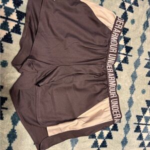 Under Armour Athletic Shorts in Gray and Cream